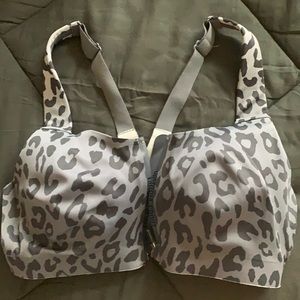 Victoria secret sports bra high impact.